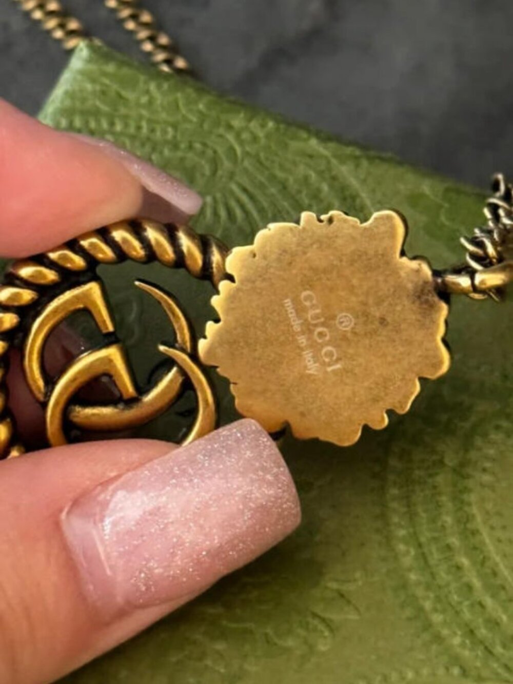 New Gucci Lion Head Double G Pendant Necklace - Picture 3 of 6